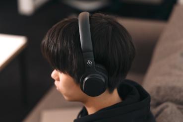 Final UX3000 SV Kabelloser Over-Ear-Kopfhörer mit ANC