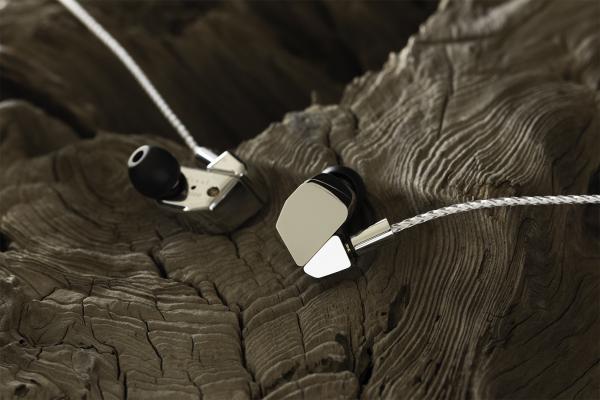 Final A8000 In-Ear-Kopfhörer