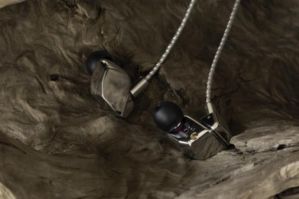 Final A8000 In-Ear-Kopfhörer