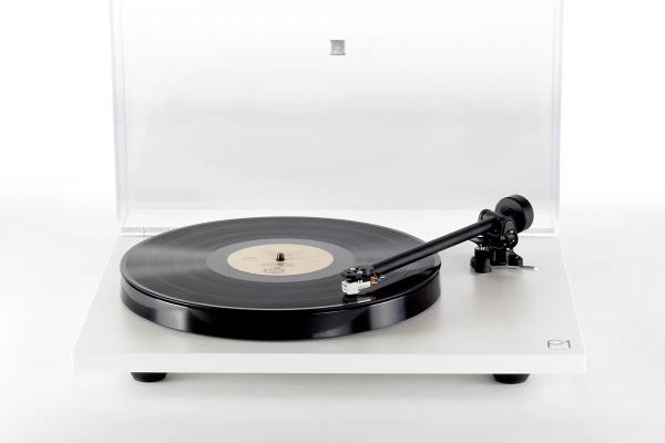 REGA PLANAR 1 Plattenspieler