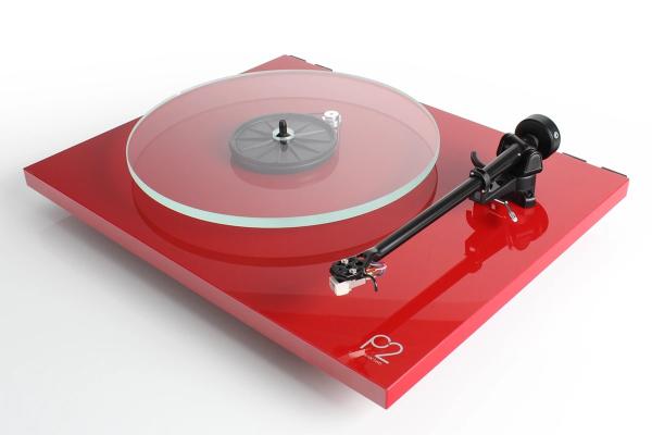 REGA PLANAR 2 Plattenspieler